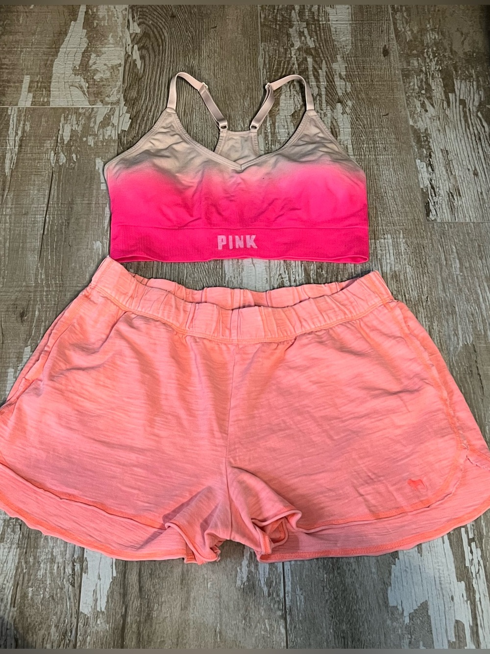 EUC!PINK💗VS SET(L)Cotton Rounded RawEdge Short&Seamless LOGO Pink Fade Sport Bra